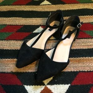 •Forever 21• casual shoes